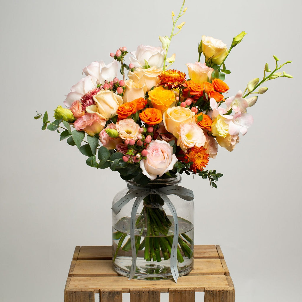 apricot blush bouquet with vase large